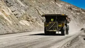 Amman Mineral Bidik Produksi Emas 579 Ribu Oz, Analis Sebut Potensi Kenaikan Saham 90%